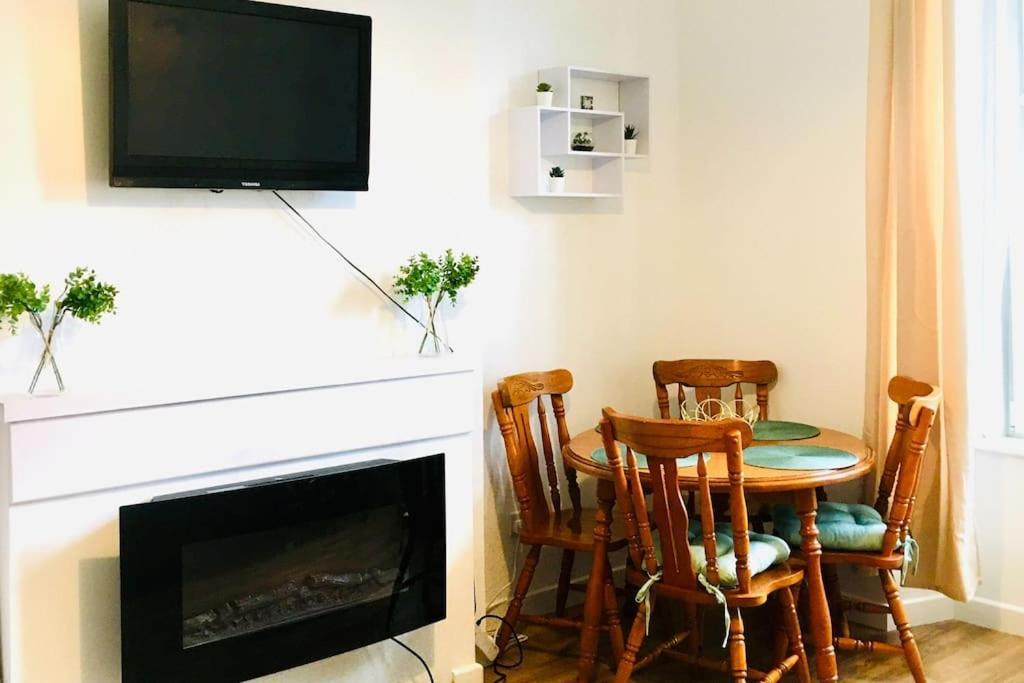 Flat 12A - Central, Modern, Bright Apartment With Free Wifi Oban Dış mekan fotoğraf